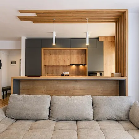 Koa - Pandora * Брашов